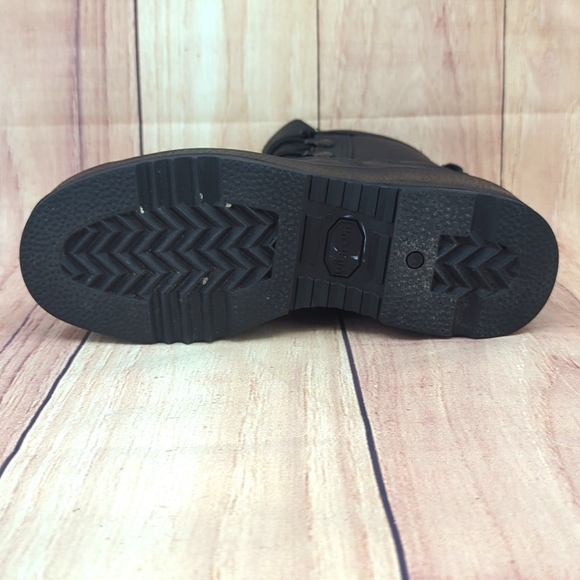 US NAVY *SINGLE*LEFT* Black Leather Flight Deck Boot Men's 4R/Women's 6R - Picture 7 of 8